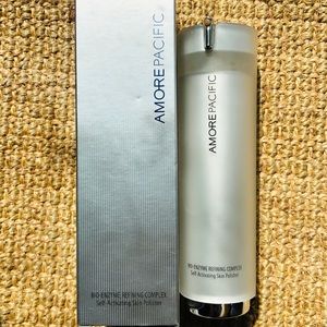 Amore Pacific Self-Activating Skin Polisher